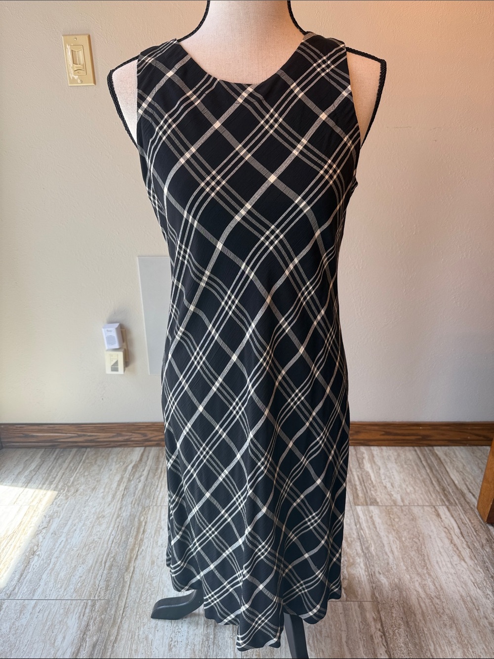 Jones New York Black and White Plaid Sleeveless Mini Dress